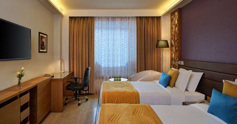 Home2 Suites By Hilton Indianapolis Airport Exteriör bild