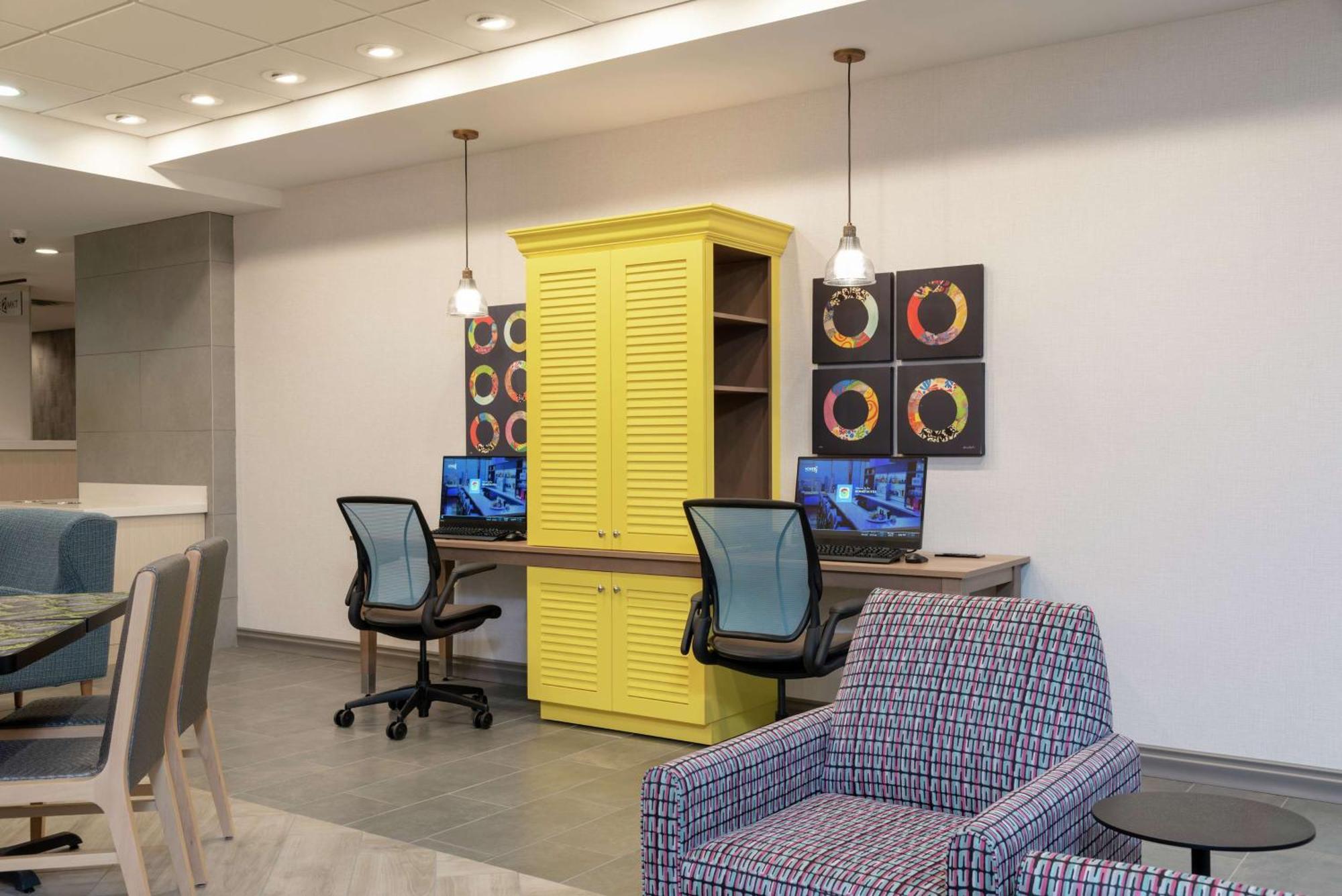 Home2 Suites By Hilton Indianapolis Airport Exteriör bild